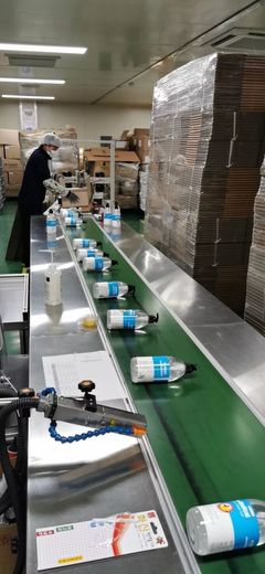 甬企海外包歼消毒液“整线”，抢购40万口罩助力抗疫
